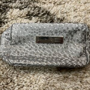 MAC Cosmetics 2024 Small Holiday Makeup Bag Pouch Silver with Zipper NEW